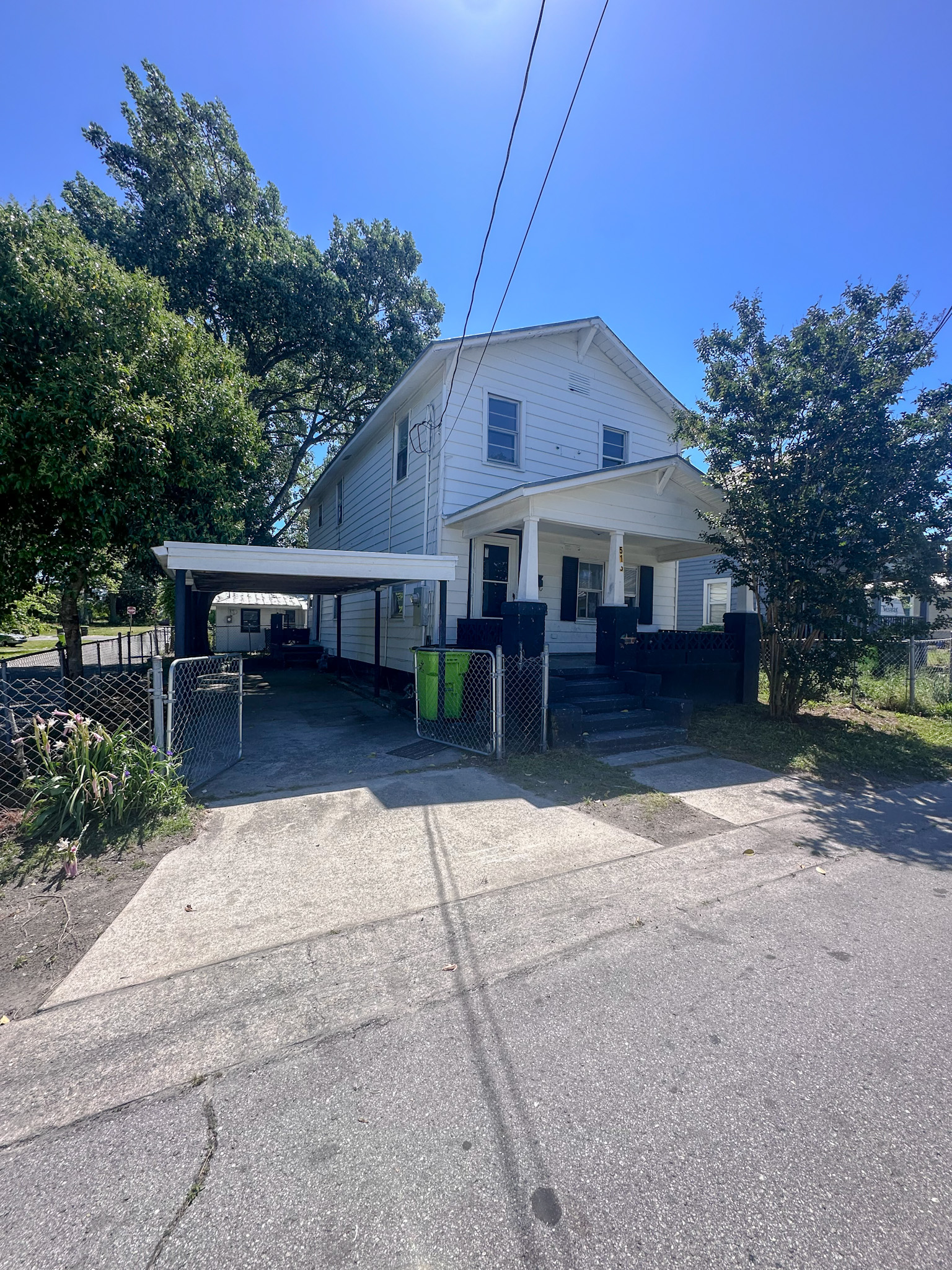 516 2nd Avenue